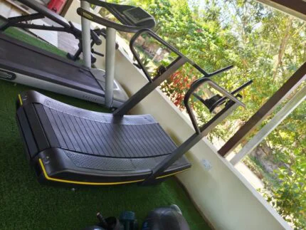Commercial Manual Curved treadmill