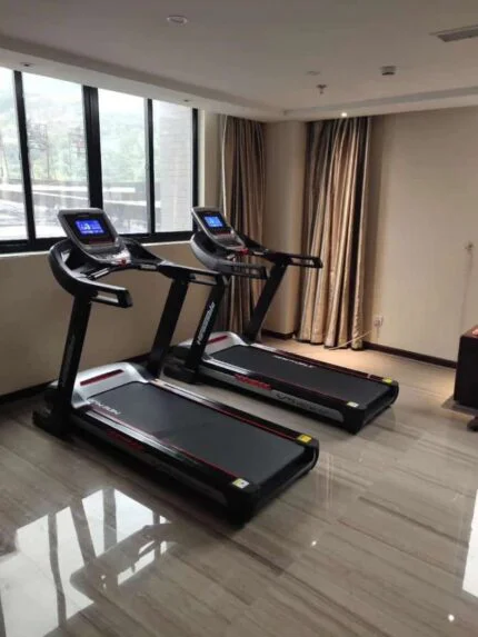 Heavy Semi Commercial Treadmill Merc V5